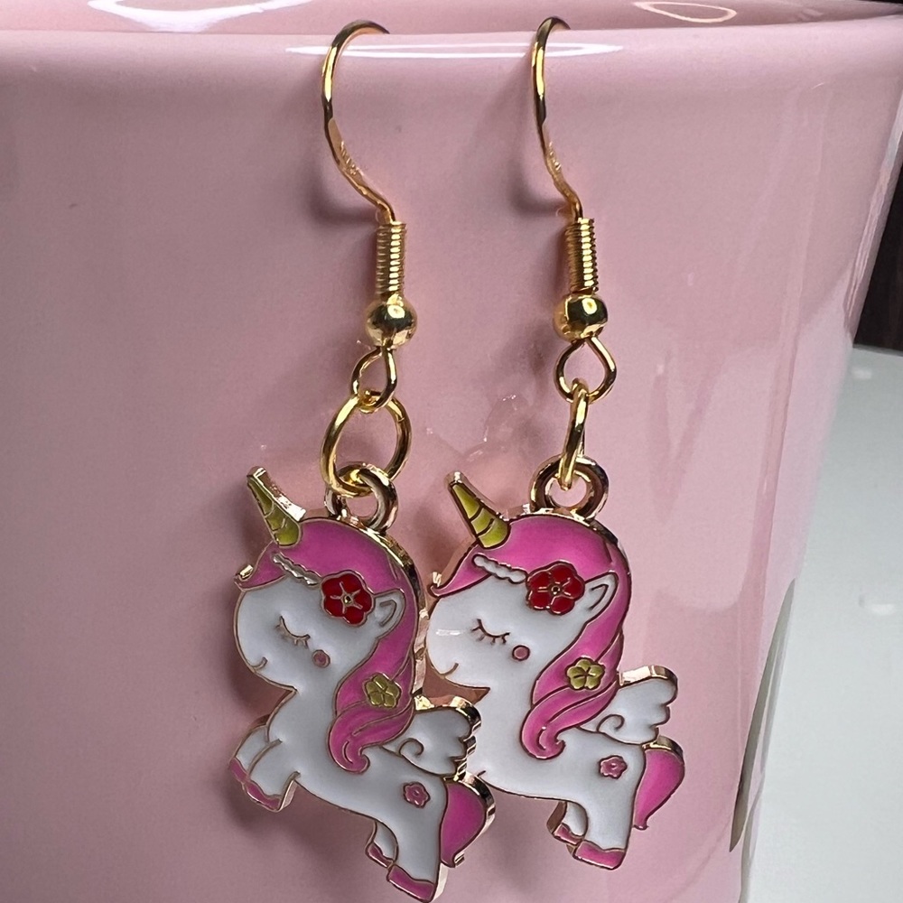 I1 - 925 Sterling Hook Earring with kawaii unicorn pony - Picture 2 of 4